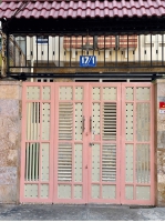 Bán căn nhà 17/1 Trần Hữu Trang, Phường 11, Quận Phú Nhuận