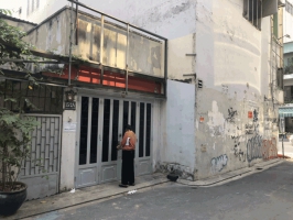 Cho thuê nhà hẻm lớn cách Đường Hồng Hà 20m, P.2, Quận Tân Bình,