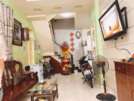 Bán nhà 68/74 Trần Quang Khải, Quận 1, 2 mặt tiền hẻm 5m và 2m