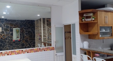 CẦN BÁN NHÀ ĐẸP đi thẳng 60m ra đường Trần Đình Xu. P. Nguyễn Cư Trinh. Q.1