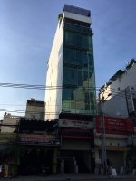 Cho thuê nhà lầu 2 trong toà nhà  mặt đường Phạm Văn Bạch phường 15 Tân Bình.